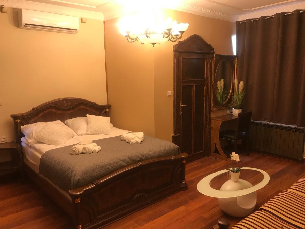 格但斯克Dworek Oliwski住宿加早餐旅馆 外观 照片